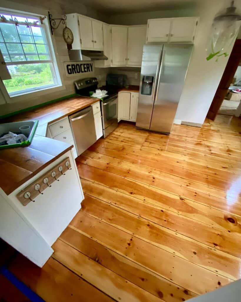 Content image for Kitchen Flooring Ideas: Combining Style and Functionality