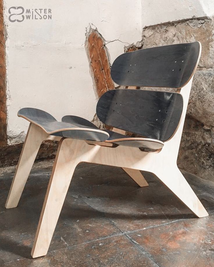Featured image for Making the Most of Small Spaces with Clever Furniture Choices