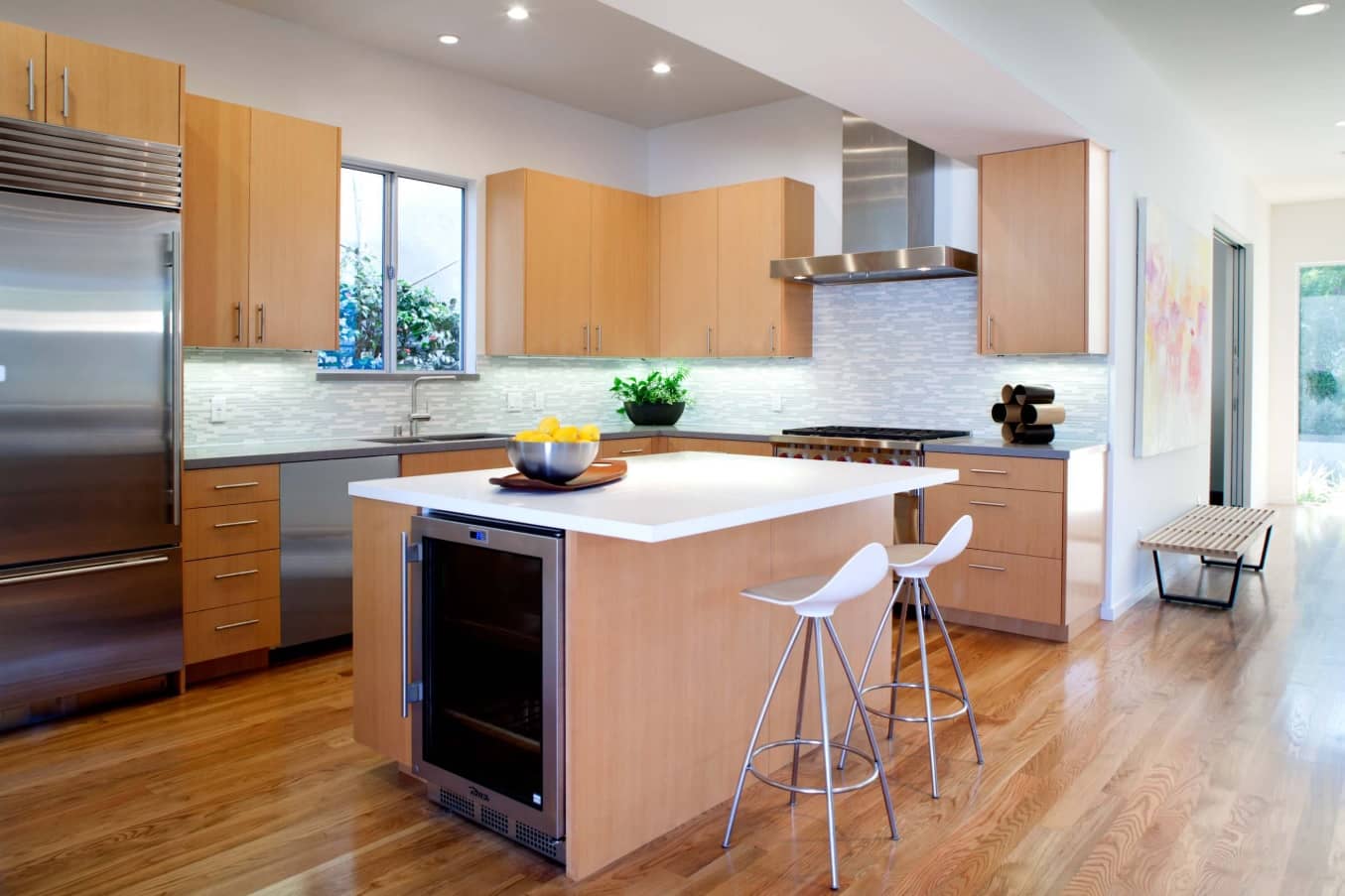 Featured image for Budget-Friendly Design: Stylish Interior Decorating Without Breaking the Bank
