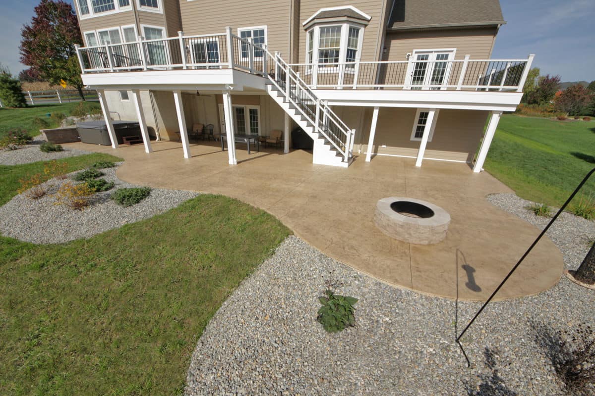 Featured image for Integrating a Patio Deck with Your Landscaping Design